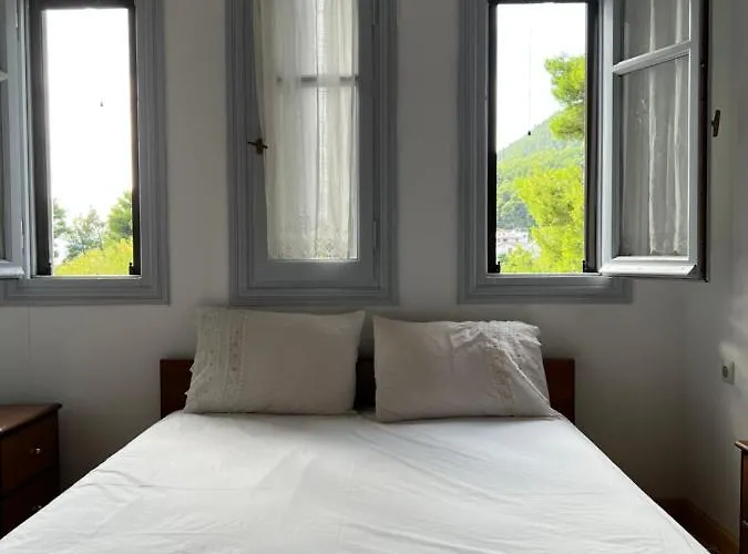 Elios Summer House * Neo Klima